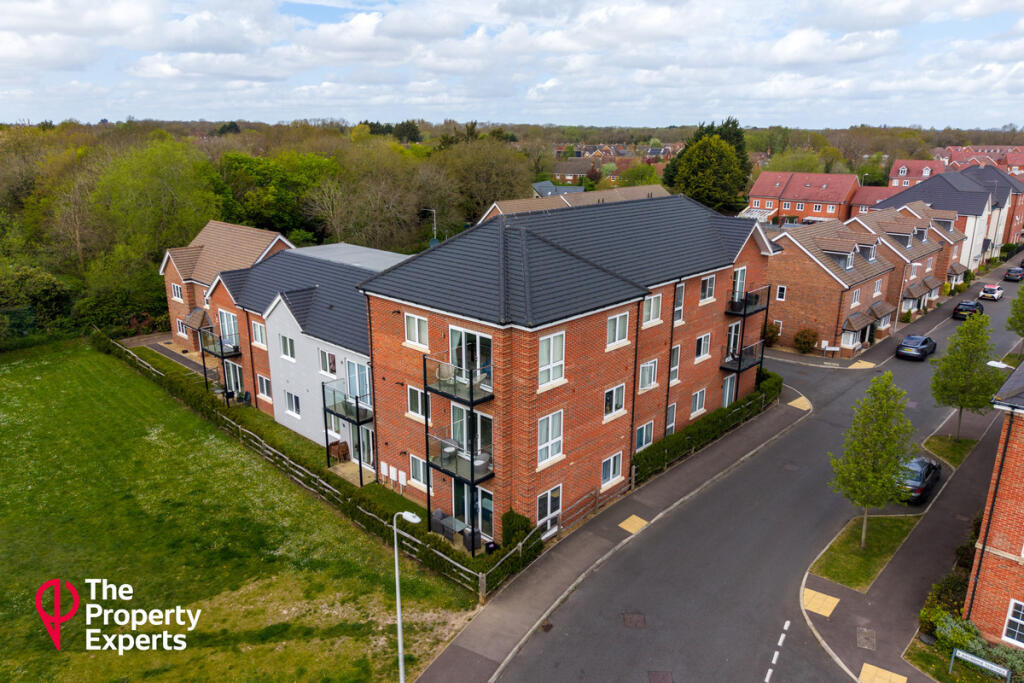 Main image of property: Rose Grove, Reading, RG5