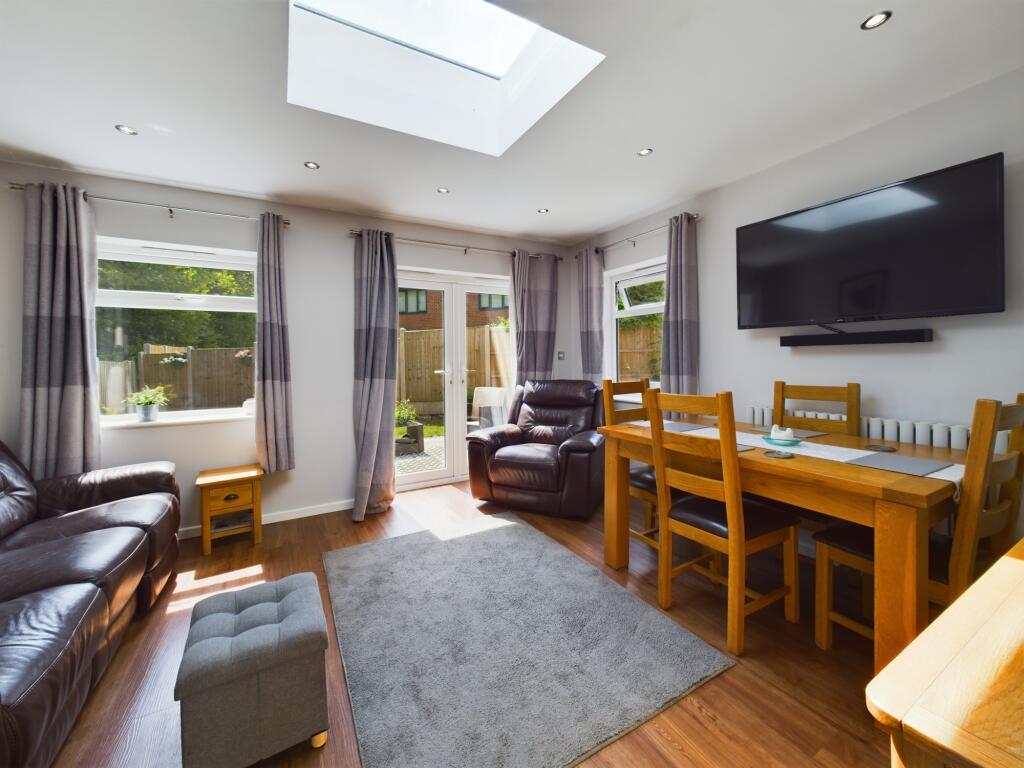 1, Finningley Drive photo 4