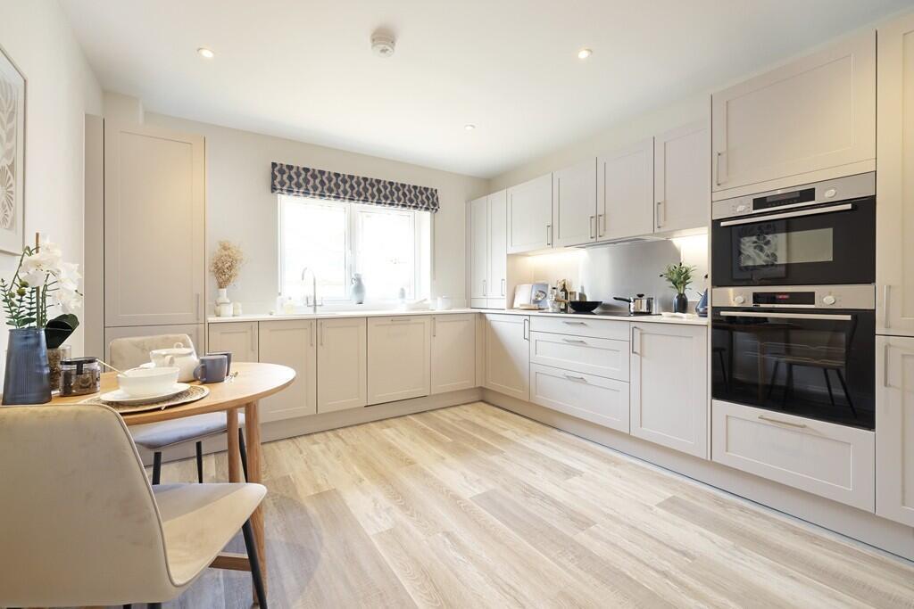 Apartment in Southampton - View 3