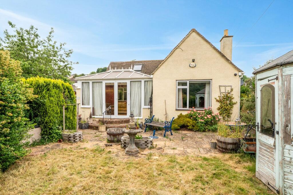 2-bed house on Nursery Drive, Brimscombe, Stroud, GL5, £375,000