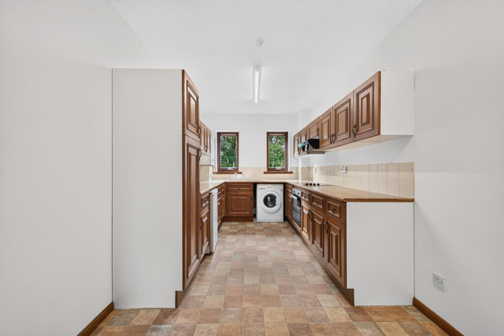Apartment in Motherwell - More