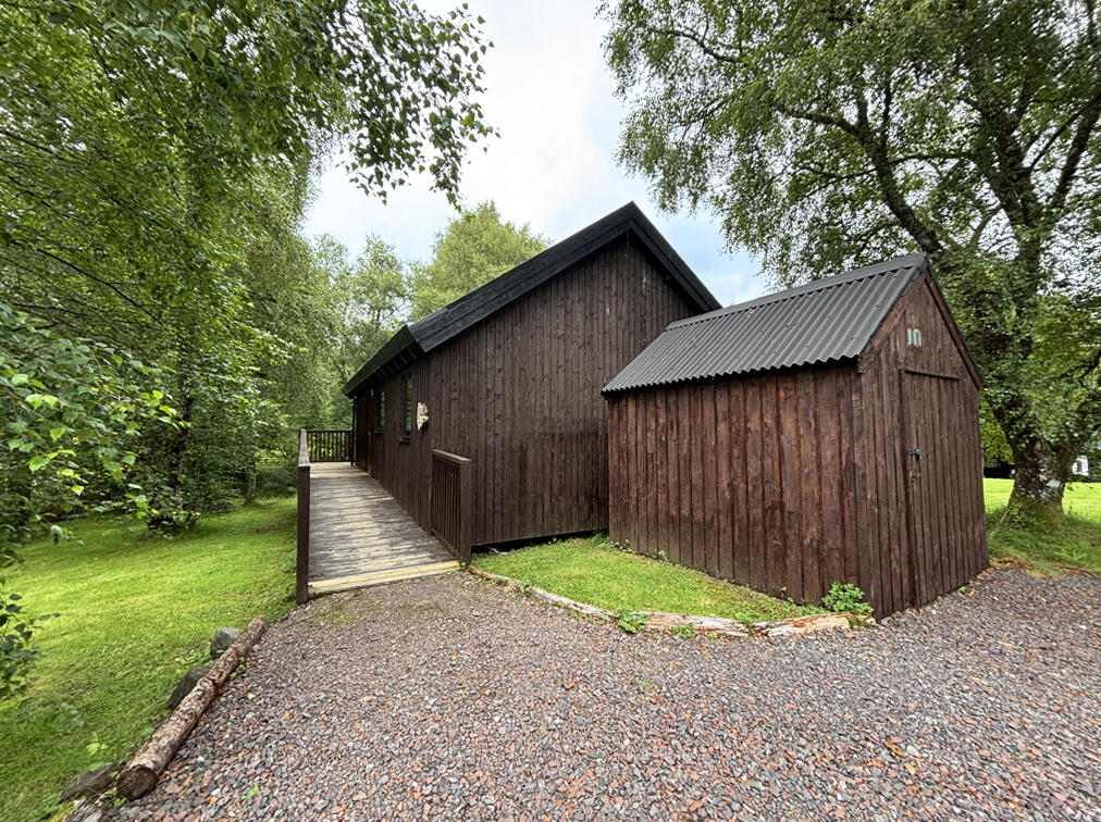 Fern Lodge, 8a Aweside Chalet Park, Dalavich, PA35 1HS photo 4