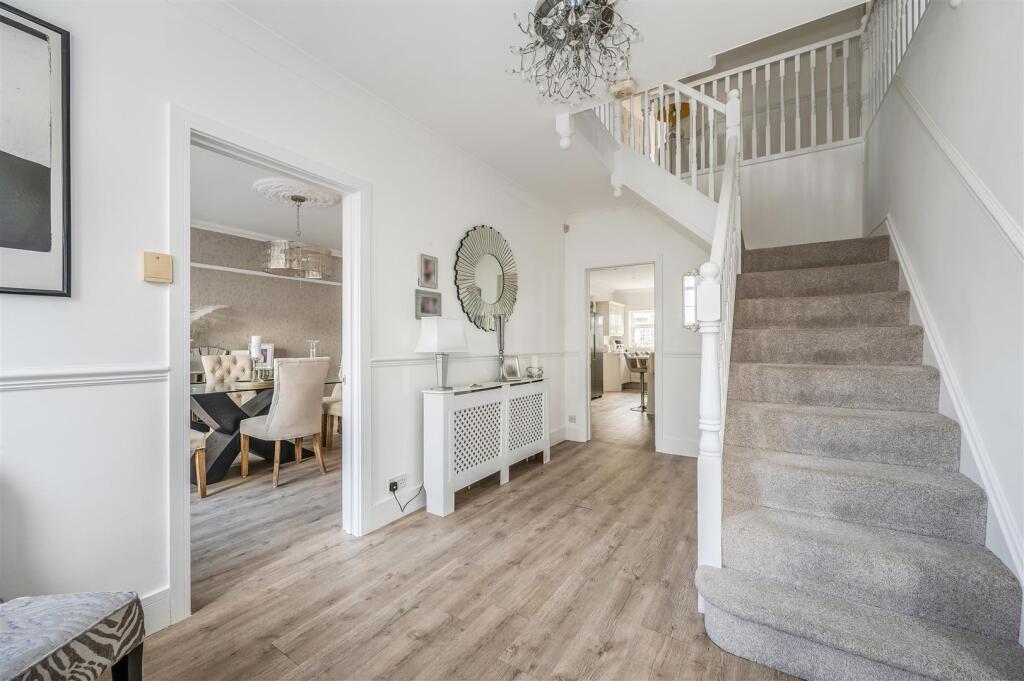 Hambledon Road, Waterlooville photo 4