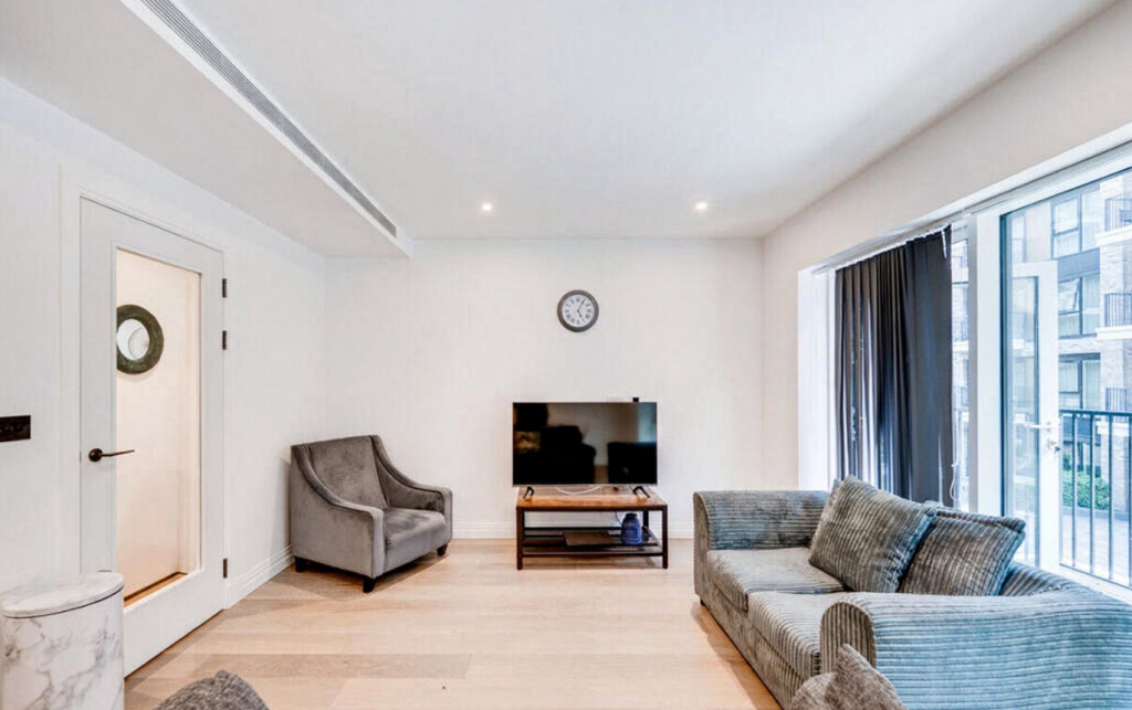 Apartment in London - View 2