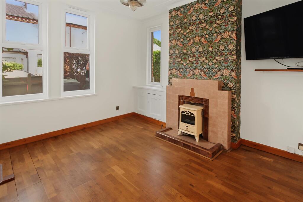 House in Nottingham - View 3