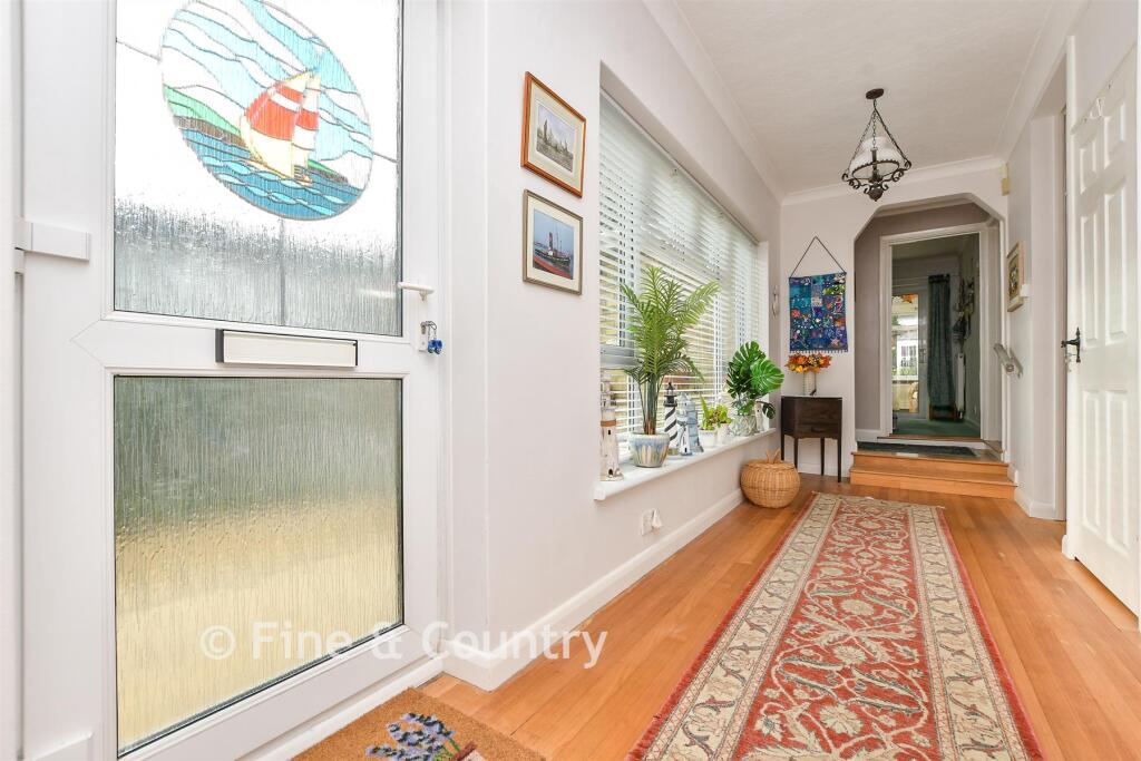 House in Canterbury - View 5