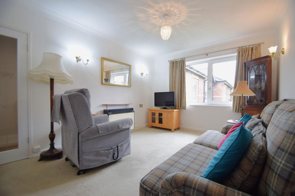 Main image of property: Gatley, Cheadle, SK8 4NF