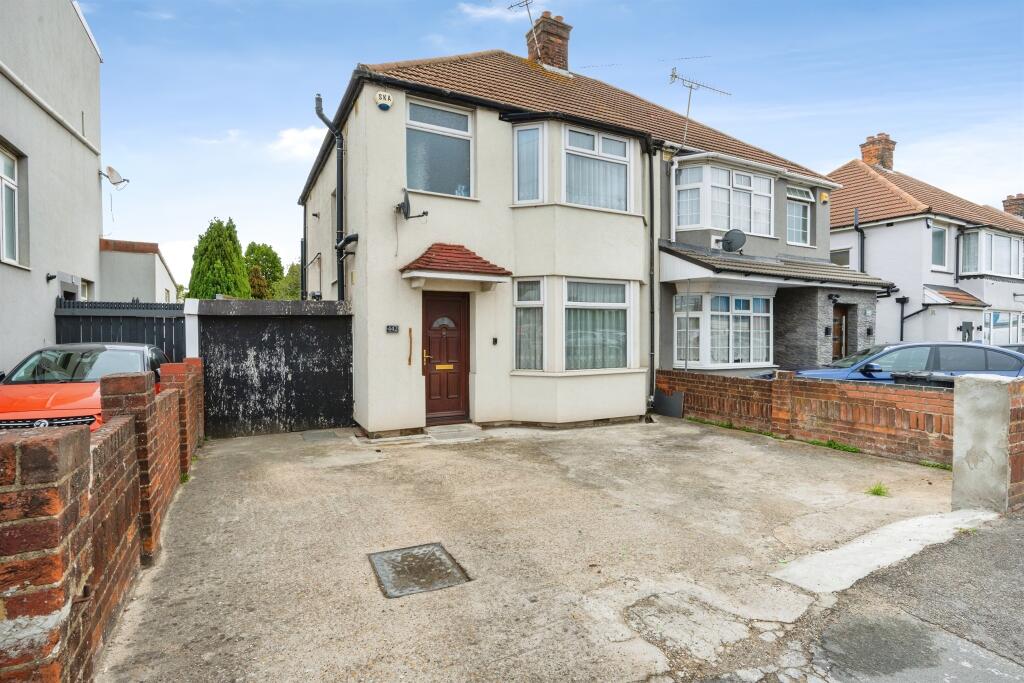 Main image of property: Leagrave Road, Luton