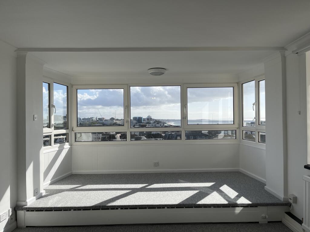 Apartment in Bournemouth, West Cliff - View 6