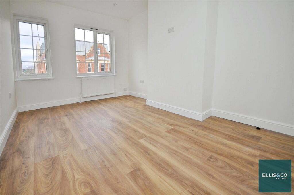 Main image of property: Ballards Lane, Finchley, London, N3