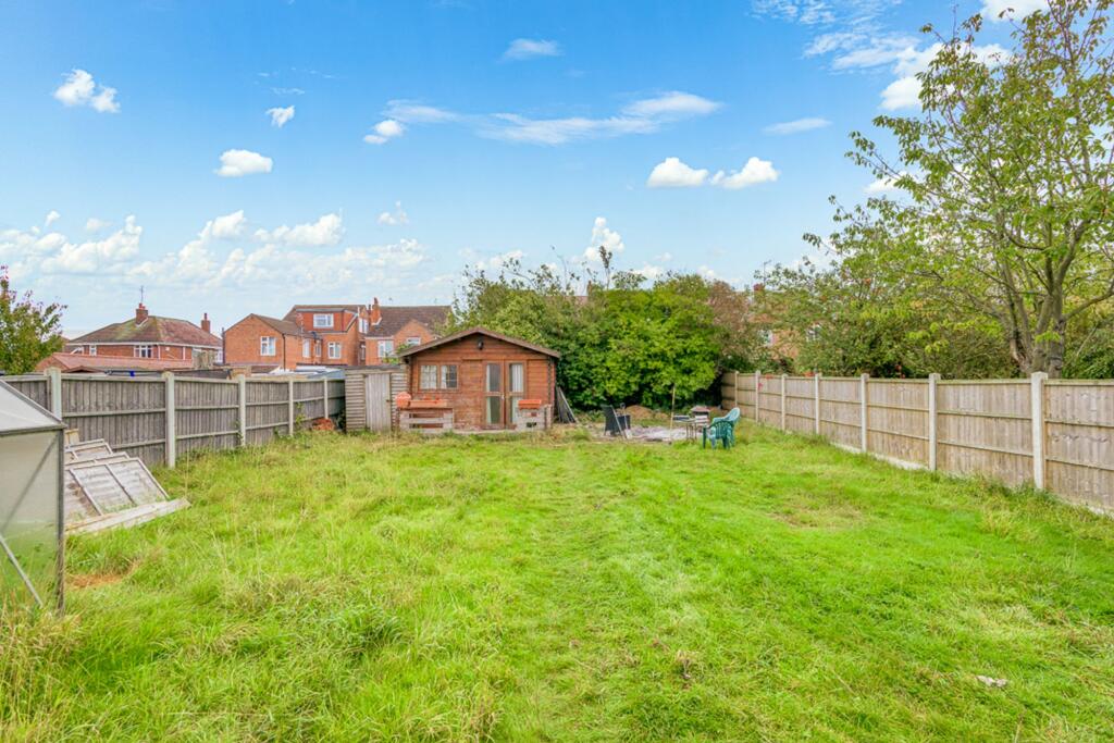 Hoylake Drive, Skegness, PE25 photo 4