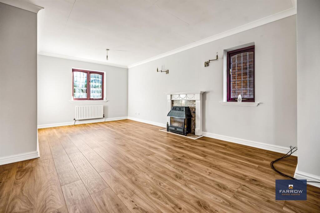 House in Doncaster - View 5