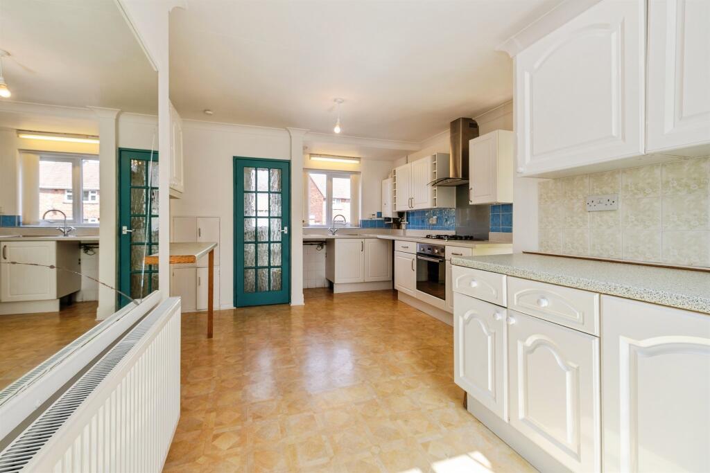 House in Lincoln, Lincolnshire - View 3