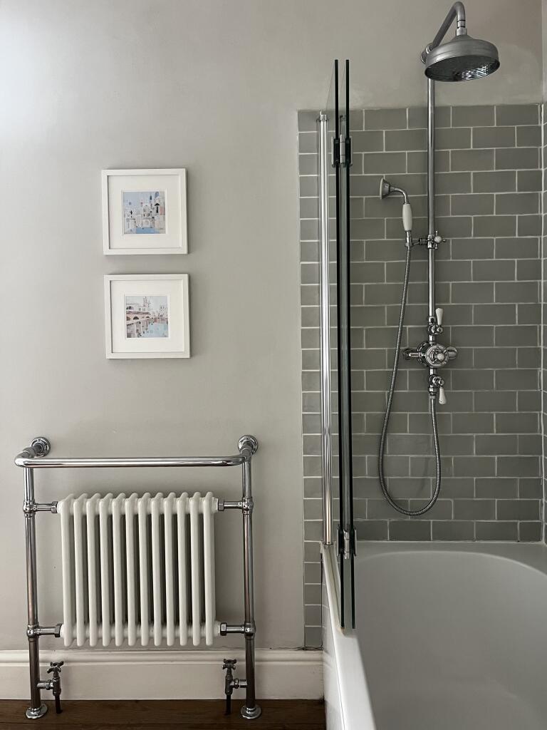 House in Bath, Bathwick - More