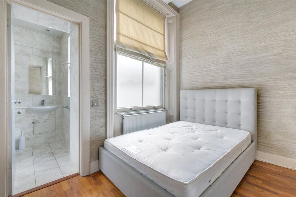 Apartment in London - View 4