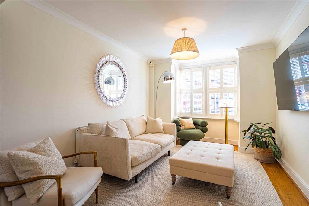 House in Dacorum, Berkhamsted - View 2