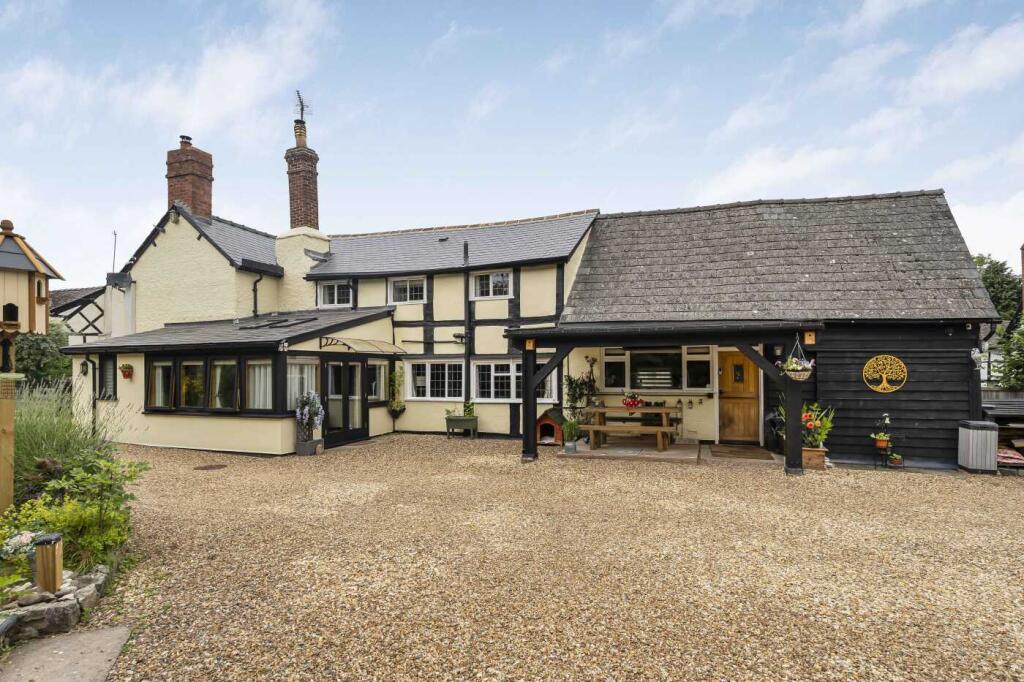 Stoneycroft East Street, Pembridge, Leominster, Herefordshire, HR6 9HB photo 3