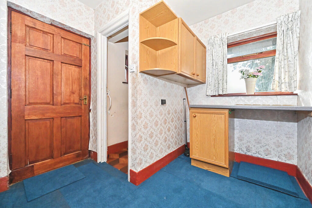 House in Stoke-on-Trent, Blurton - View 5