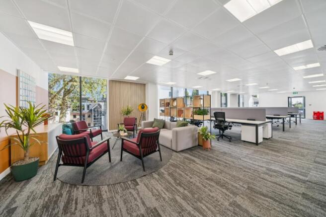 3 Lotus Park Staines Part 1st floor