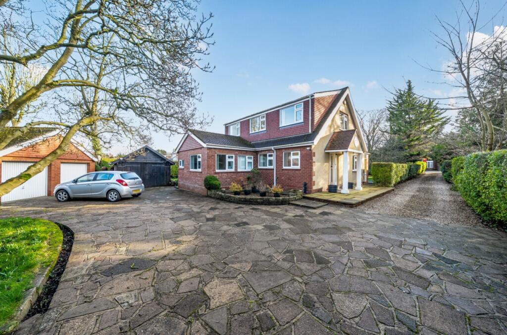 Main image of property: Humberston Avenue, Humberston, Grimsby, Lincolnshire, DN36