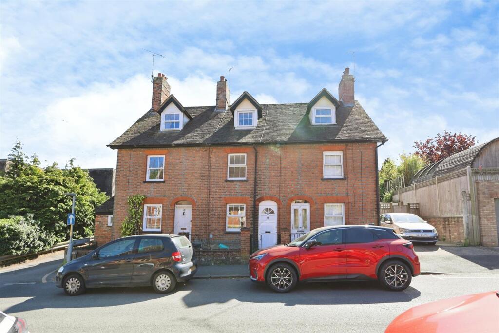 Main image of property: Sevenoaks