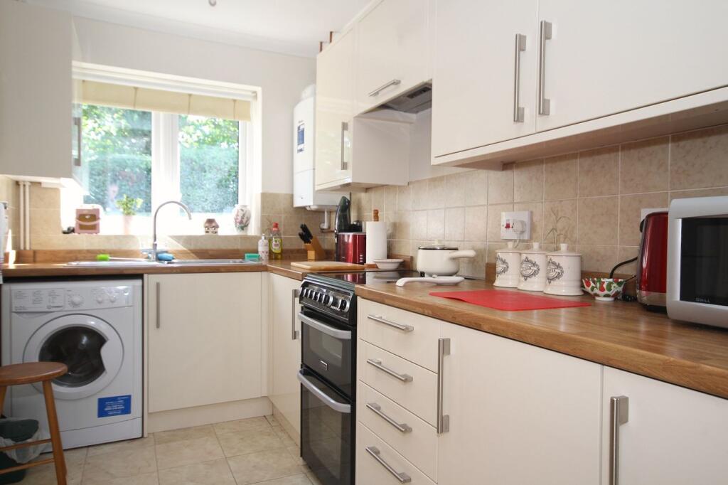 House in Letchworth, Hertfordshire - View 2