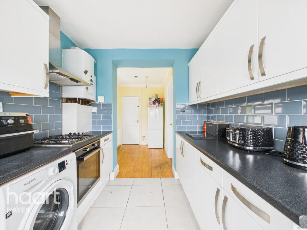 3-bed terraced on Whittington Avenue, Hayes, £460,000
