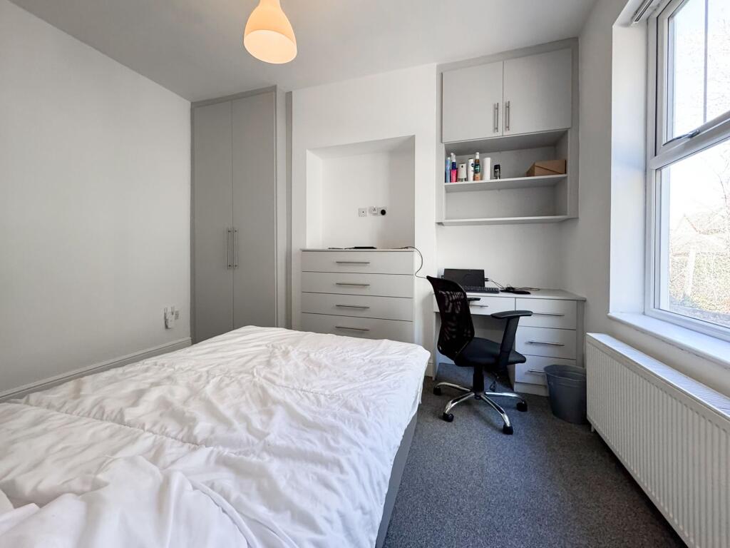 Main image of property: Room 3, Upper Redlands Road, Reading, RG1