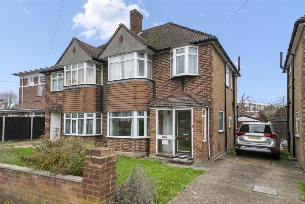 Main image of property: Long Lane, Hillingdon