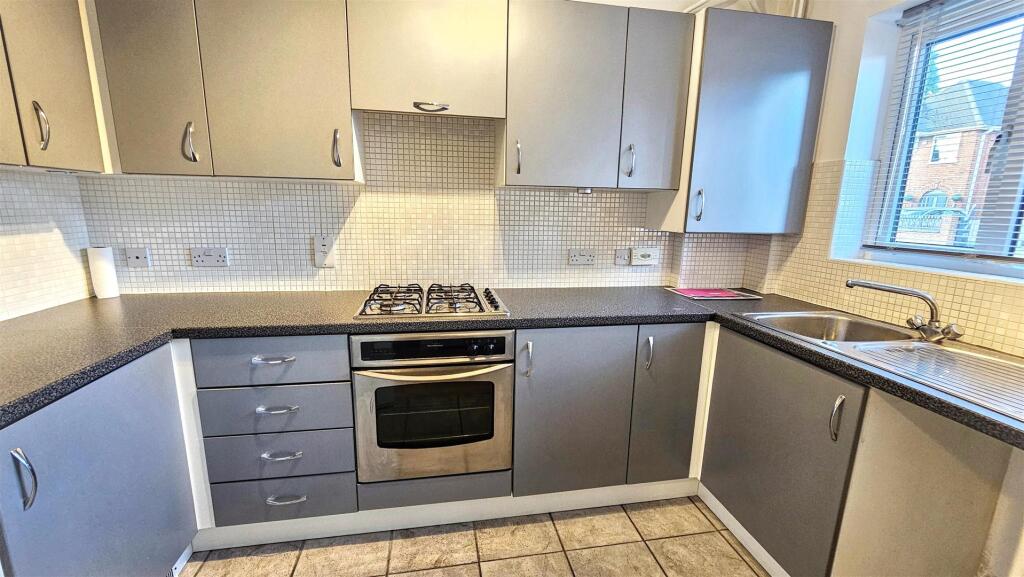 House in Leicester - View 5