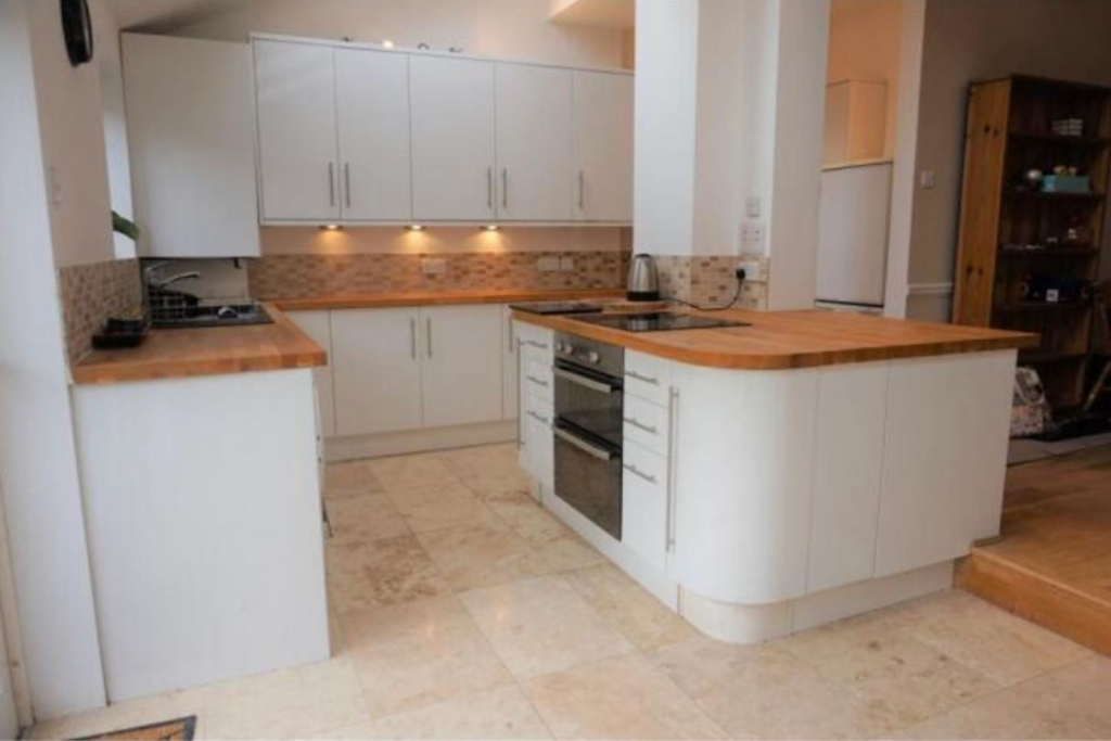 Main image of property: Bounds Green Road, London, N22