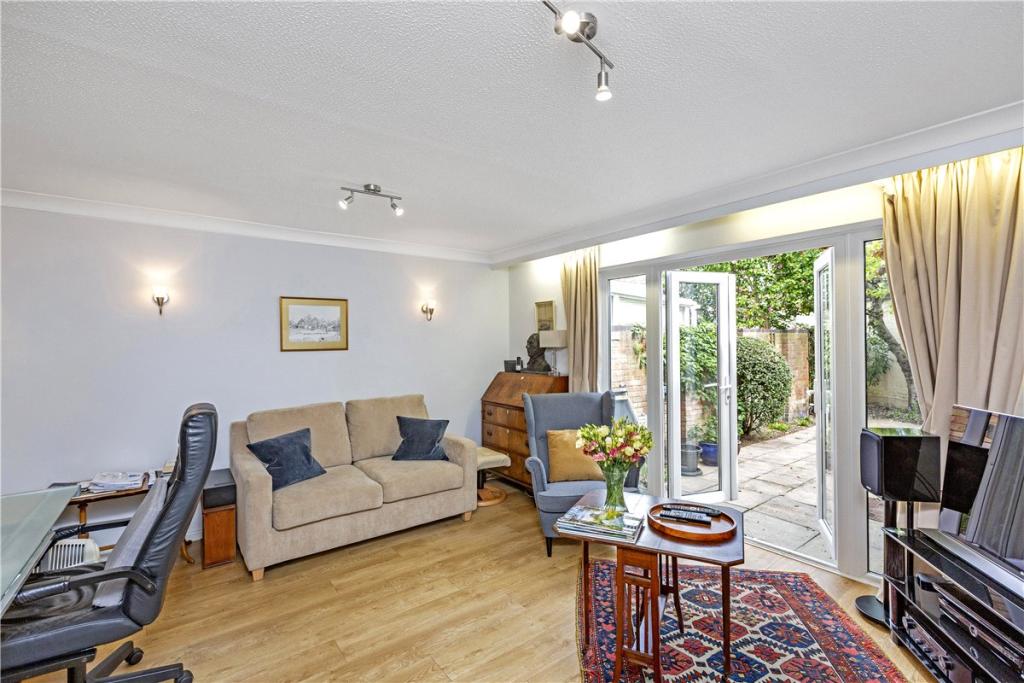 House in London - More