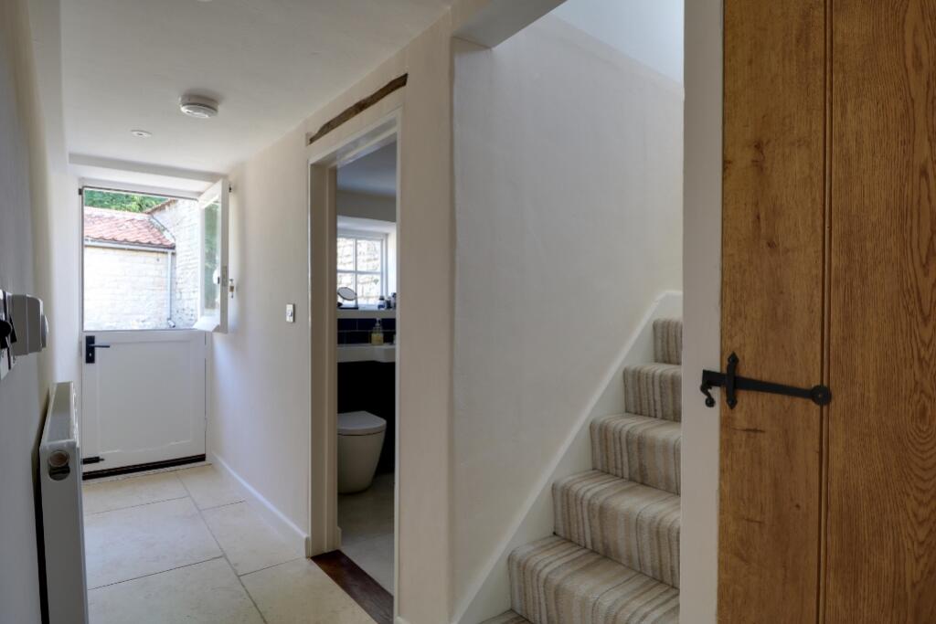 House in South Kesteven, Corby Glen - View 5