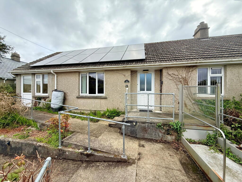 Main image of property: Mawnan Smith - NO CHAIN