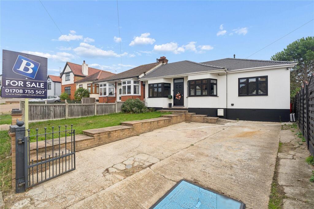 Main image of property: Mashiters Hill, Romford, RM1