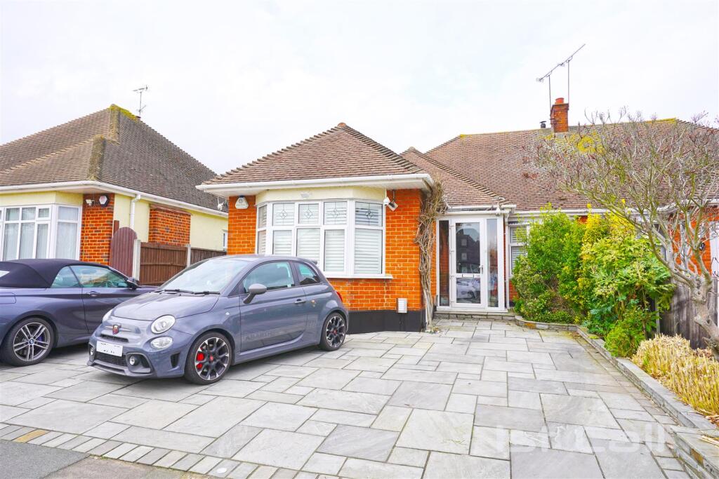 Main image of property: Sought after Wick Estate location, Steyning Avenue, Southend-On-Sea