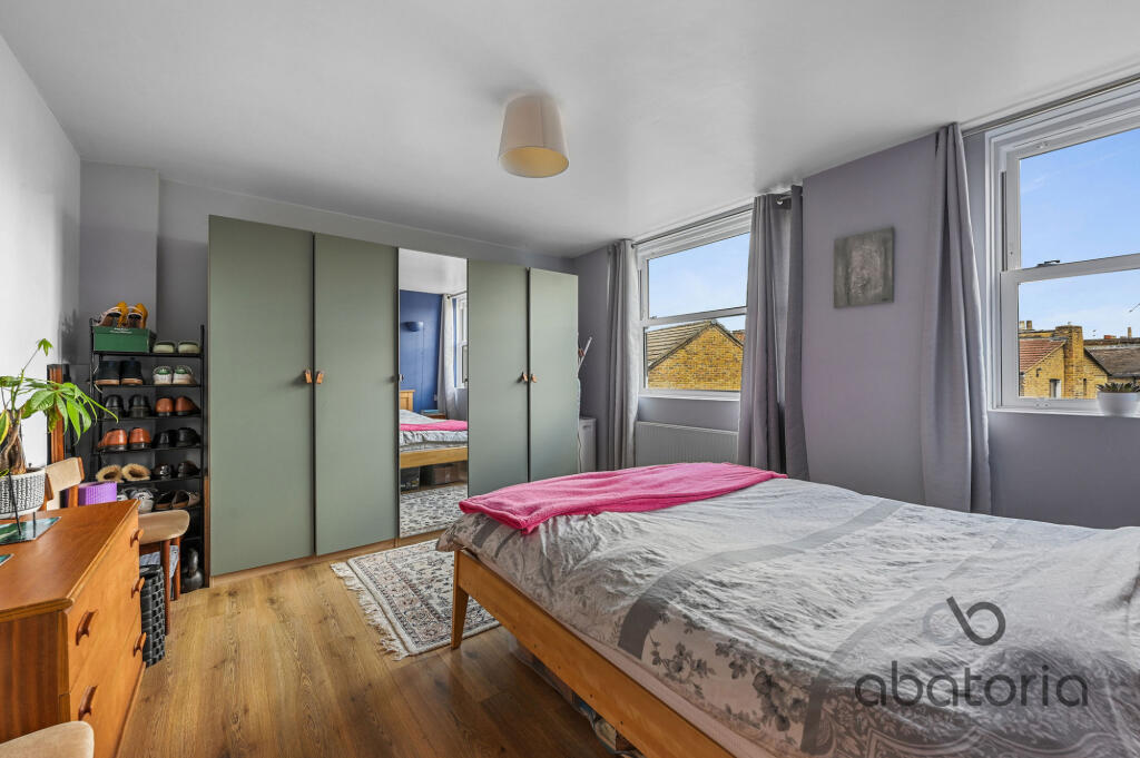 Apartment in London, Old Ford, Mile End - View 4