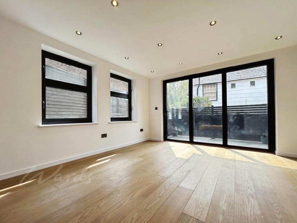 House in Tonbridge - View 4