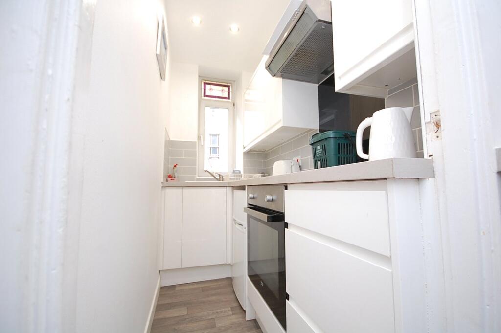 Apartment in Aberdeen, Gilcomston, Rosemount and Mile End - More