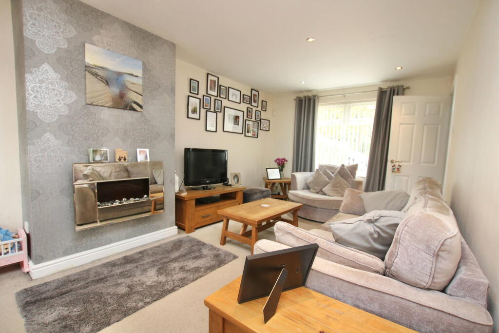 House in Nottingham - View 5