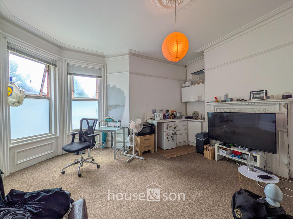 Portchester Road, Bournemouth photo 5