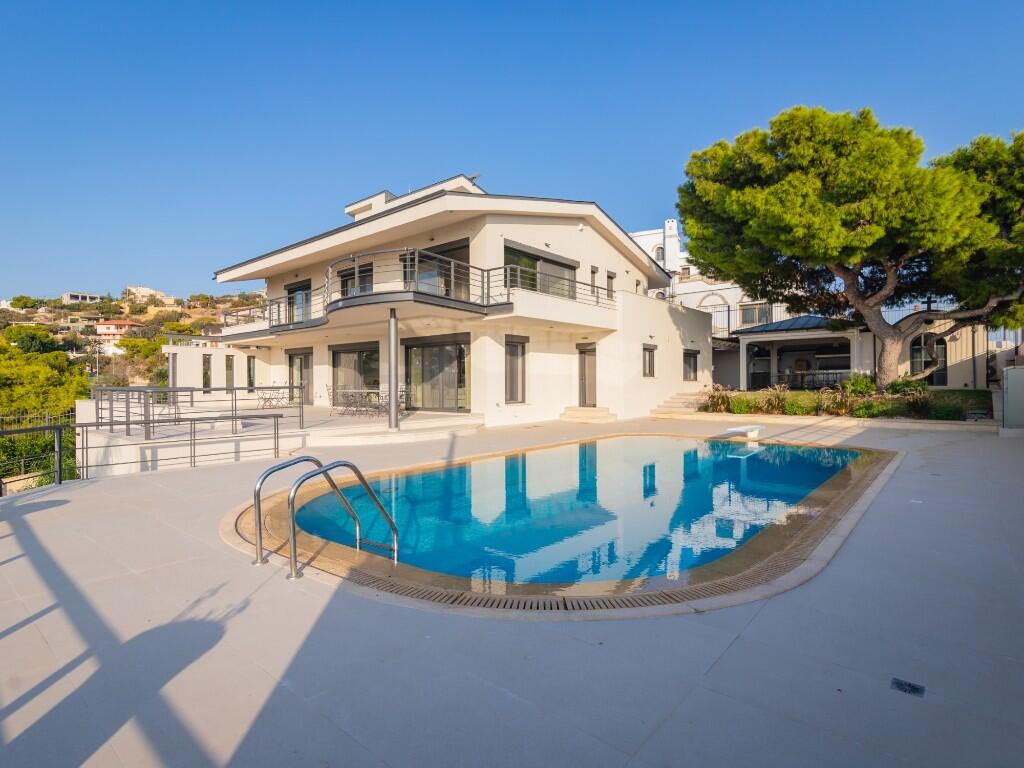 Main image of property: Lagonissi, Attica