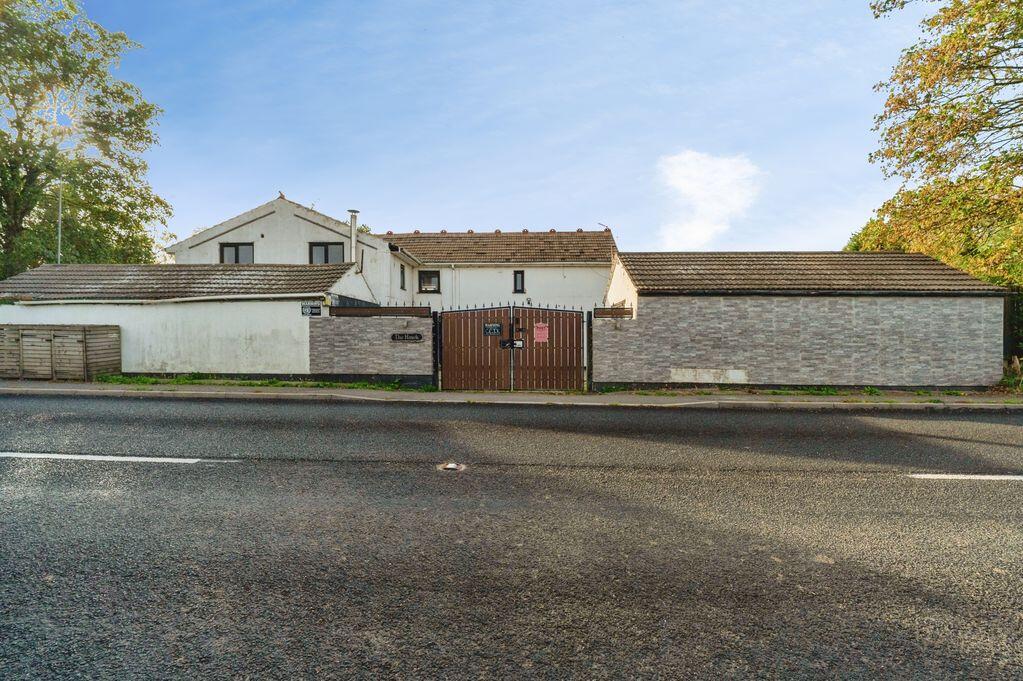 House in Barrow-upon-Humber - View 2