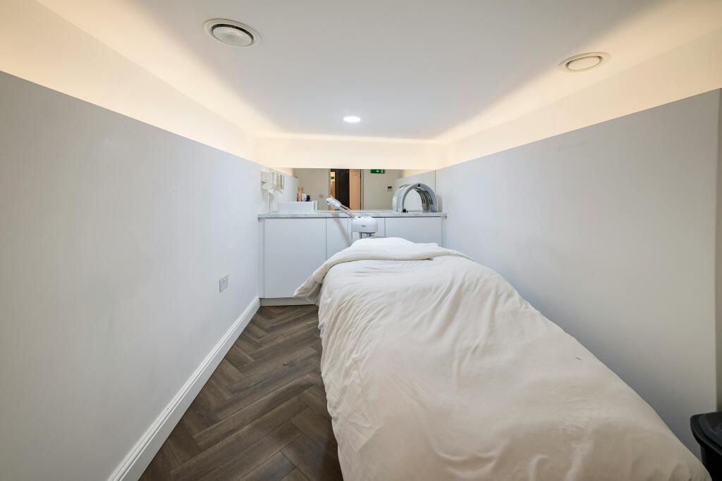 79 westbourne pk rd-9998.jpg