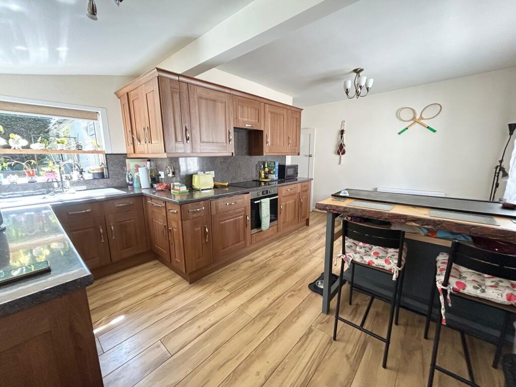 Hebden Road, Haworth, Keighley, BD22 photo 4