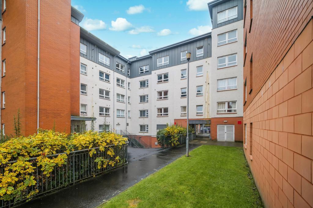 Main image of property: Whitehill Place, Dennistoun, G31 2BB