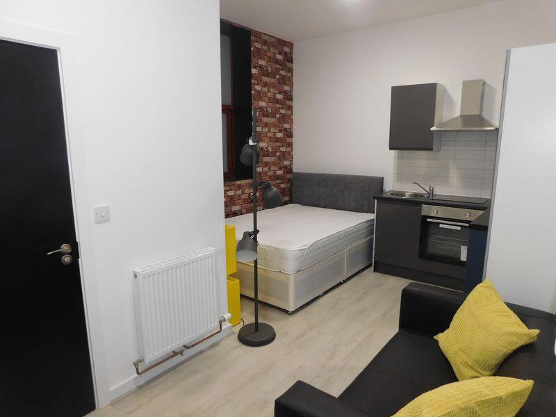 Main image of property: Modern Studio Apartment in the Heart of the City Centre – Bills Included