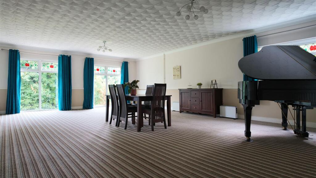 House in Cardiff - View 5