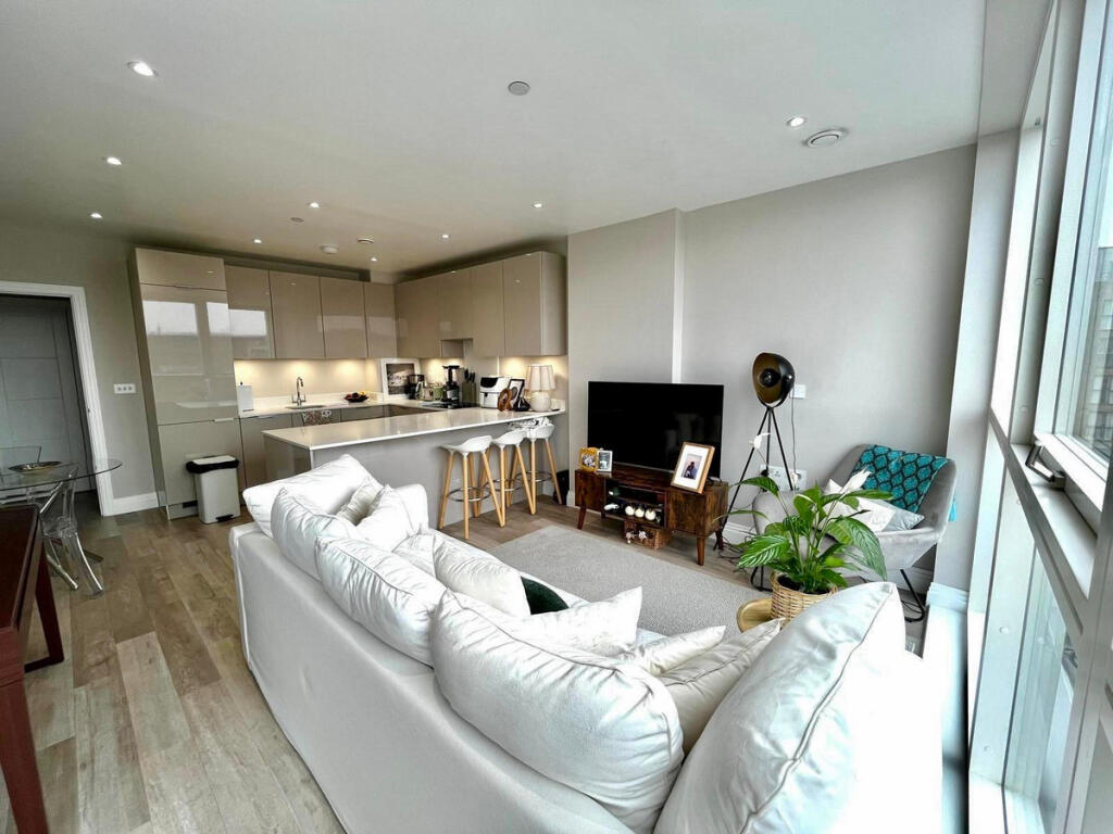 Main image of property: Station Road, London, N11