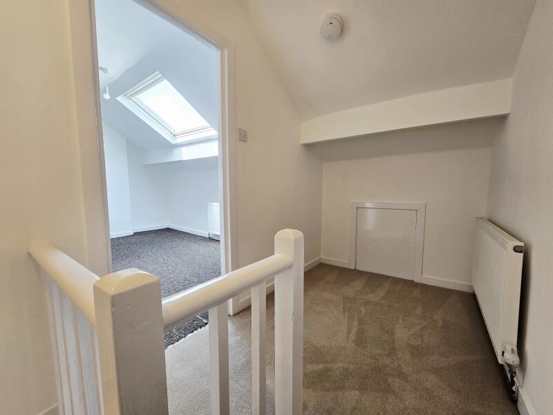2 bedroom terraced house for rent